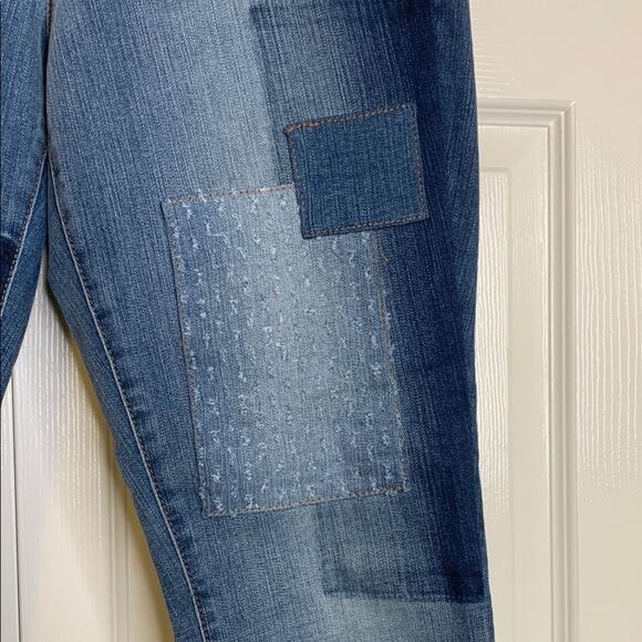 Martha Stewart Blue Classic Denim Jeans - Picture 3 of 12